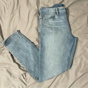 Banana Republic Skinny Fit Jeans Men’s 33x32 EUC Light Wash
